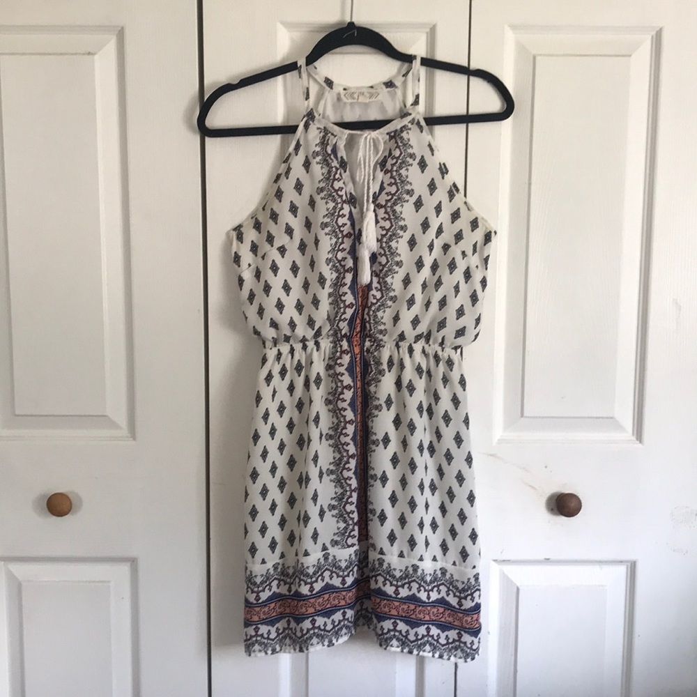 SLEEVELESS SUMMER DRESS